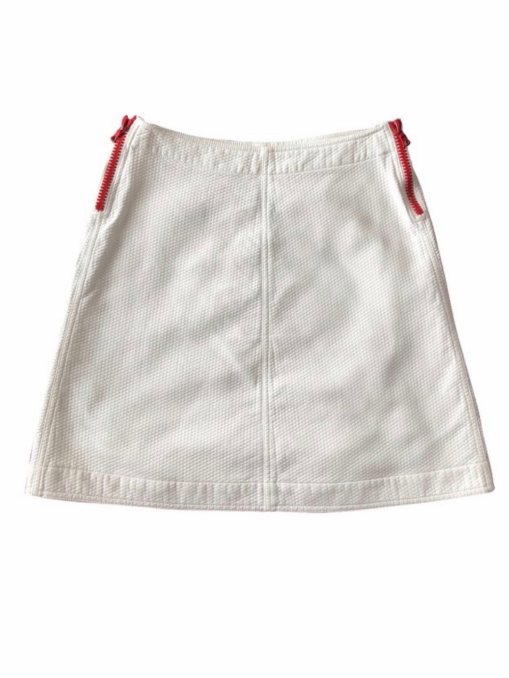 Courrèges Textured White Mini Skirt Red Zip Detail Size 6 / FR 38